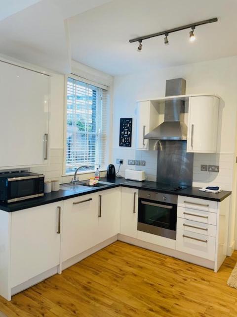 Luxury 2 Bedroom Apartment Marylebone! Лондон Екстериор снимка